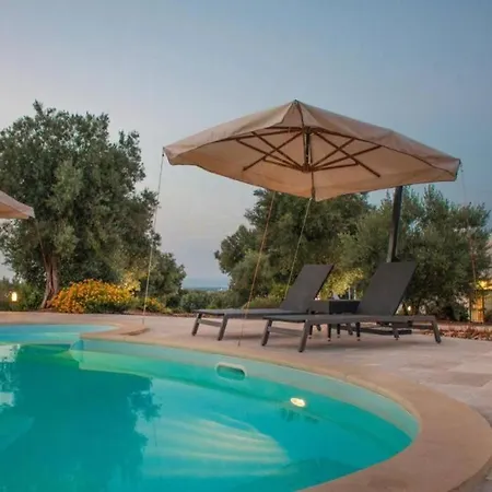 Trullo Terrae Villa *
